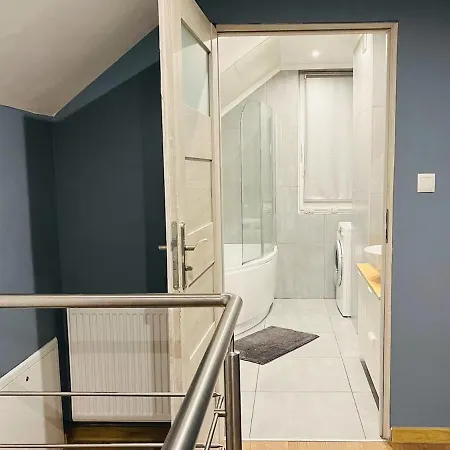 Z Duzymi Tarasami Ogrod Centrum לובלין