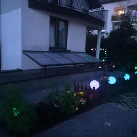 Z Duzymi Tarasami Ogrod Centrum Apartmán